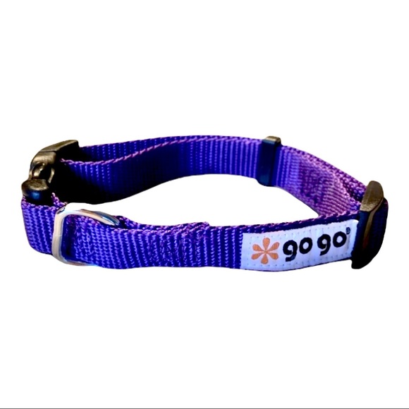 💕HP💕Purple dog collar and green dog brush bundle - Picture 5 of 8